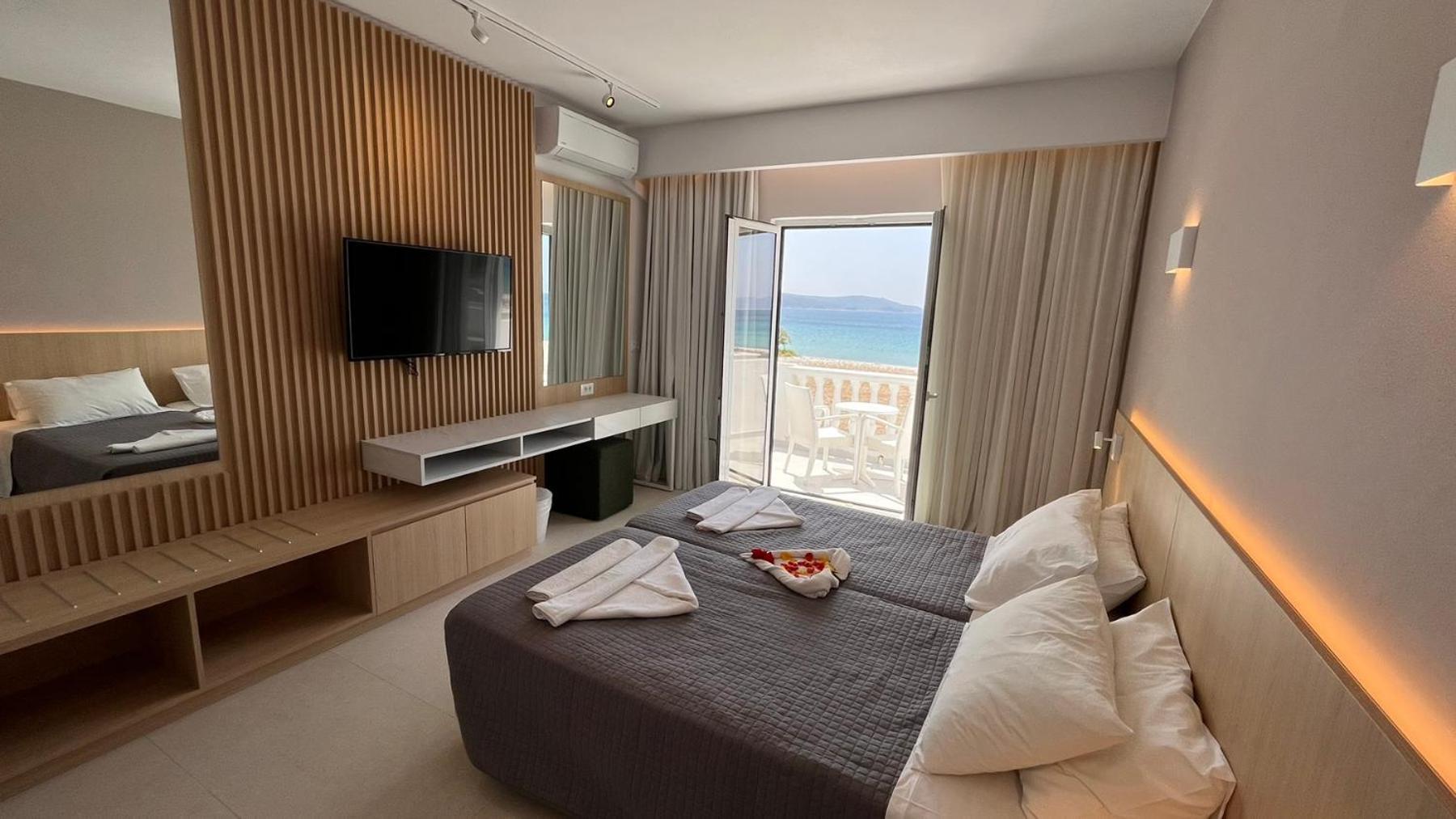 Sirenes Beach Resort Самос Екстериор снимка
